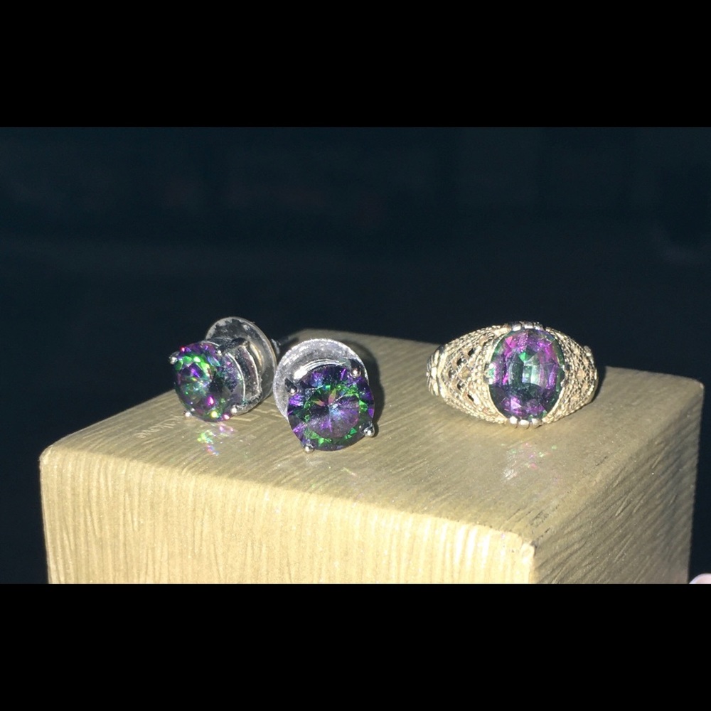 Mystic topaz set.